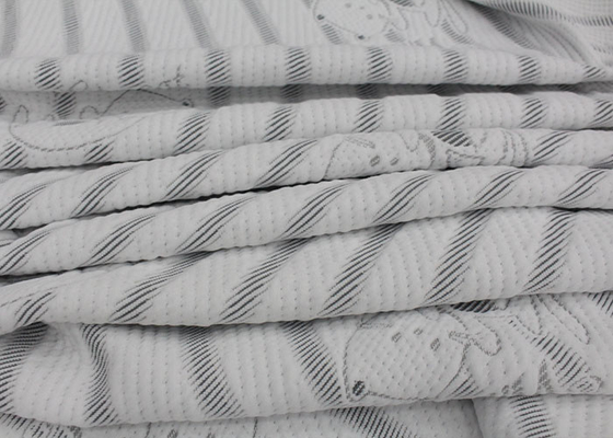 WYROWNA TWÓRKA 100 Włókna poliestrowe TWÓRKA JACQUARD MATRESS